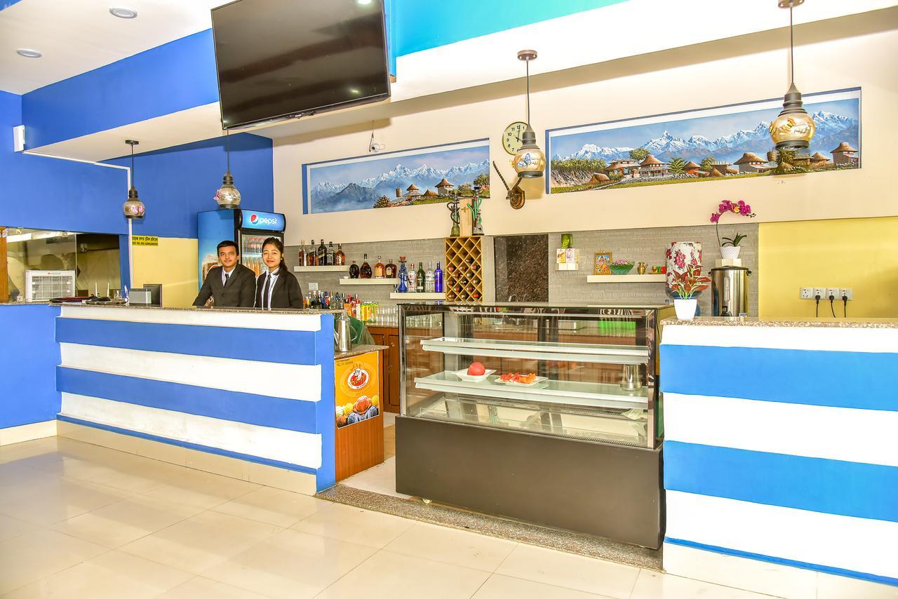 Hotel Dine & Dream Катманду Екстер'єр фото